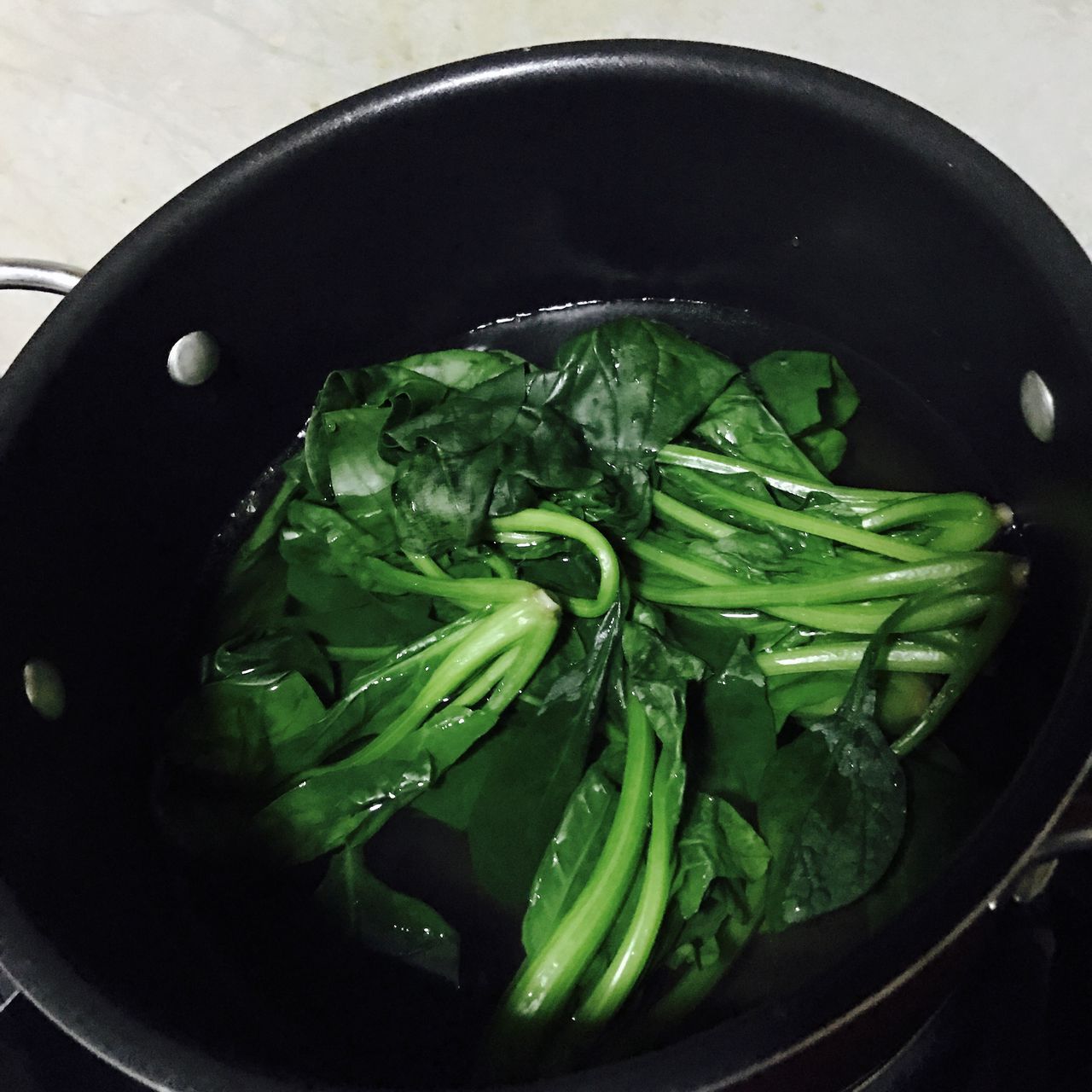 蘸汁菠菜鸡蛋糕，教你最简单的做法