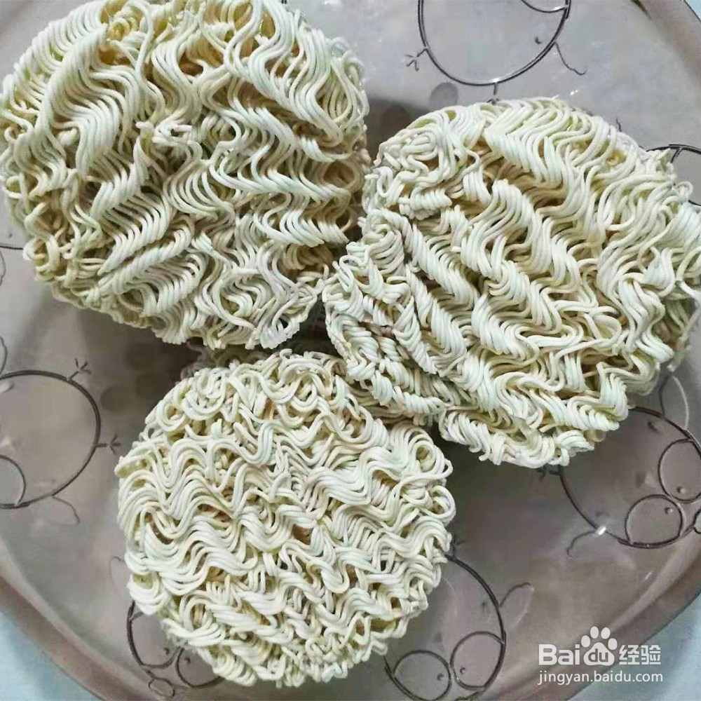 煮面条是用冷水还是热水