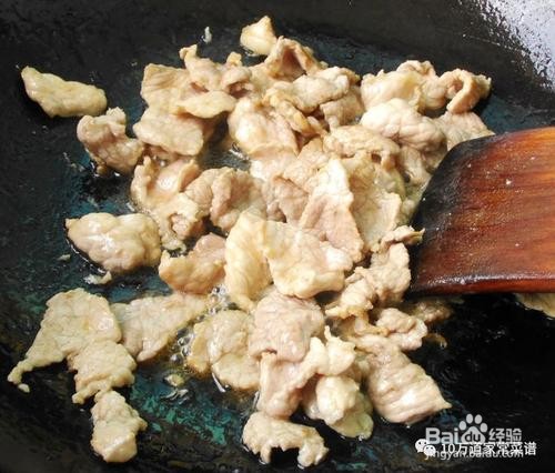 黄花菜炒肉片