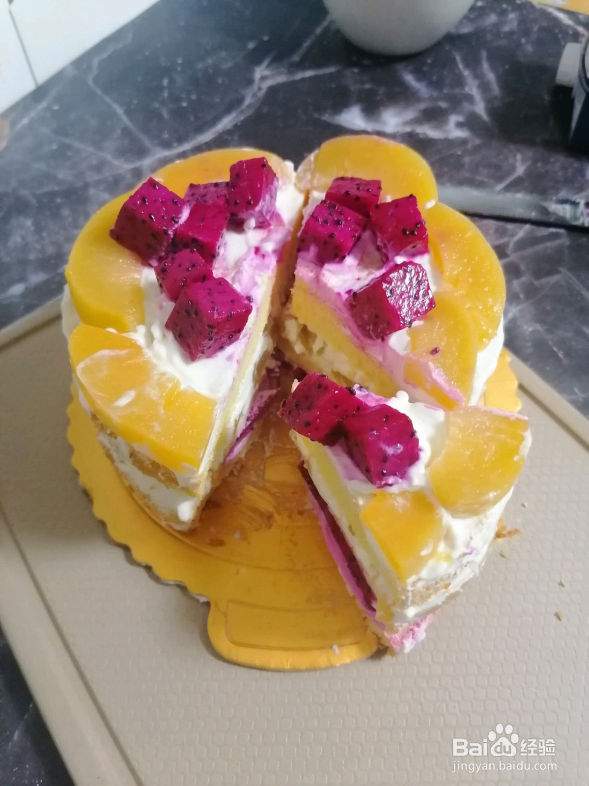 不用裱花的水果裸蛋糕的做法