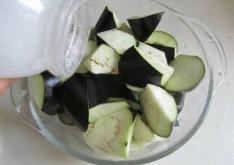 豆瓣茄子炒油条