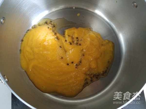 热带水果牛奶冰淇淋