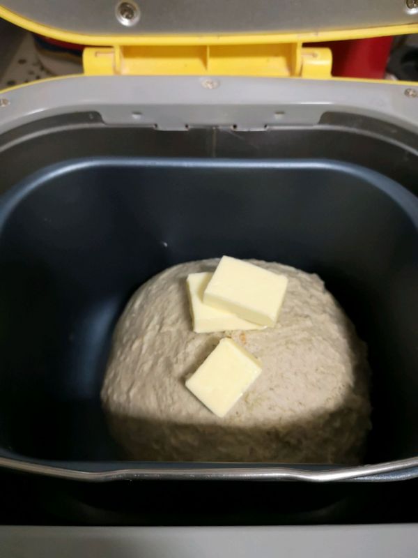 朗姆酒浸葡萄干核桃仁欧包