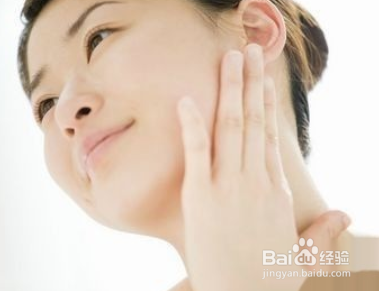 耳朵保健按摩方法