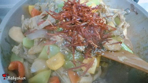 时蔬干锅辣鸭#食光社干锅鸭#