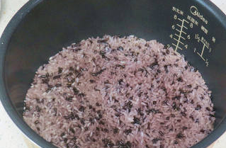 黑米八宝饭怎么做