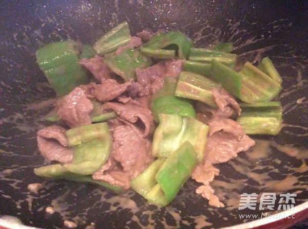 最爱吃的肉(青椒炒牛肉)