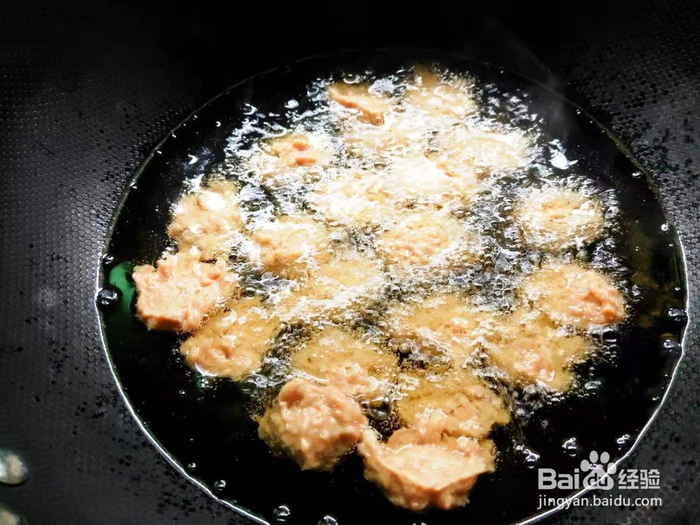 怎么做炸猪肉丸子