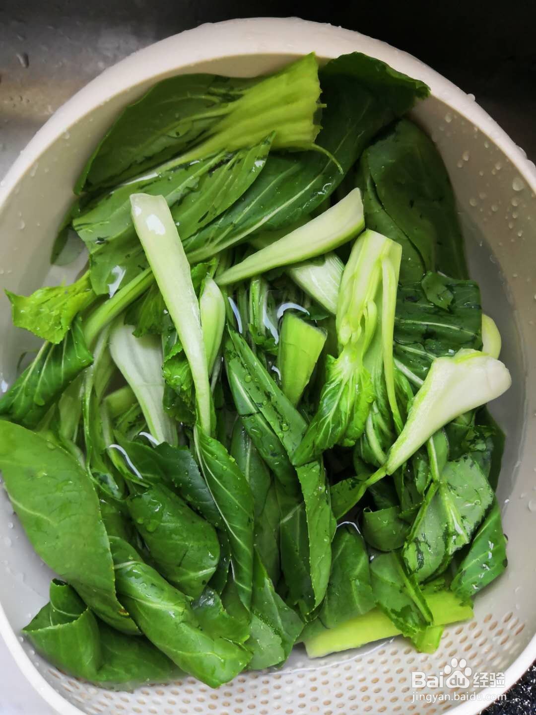 如何做油菜炒西红柿