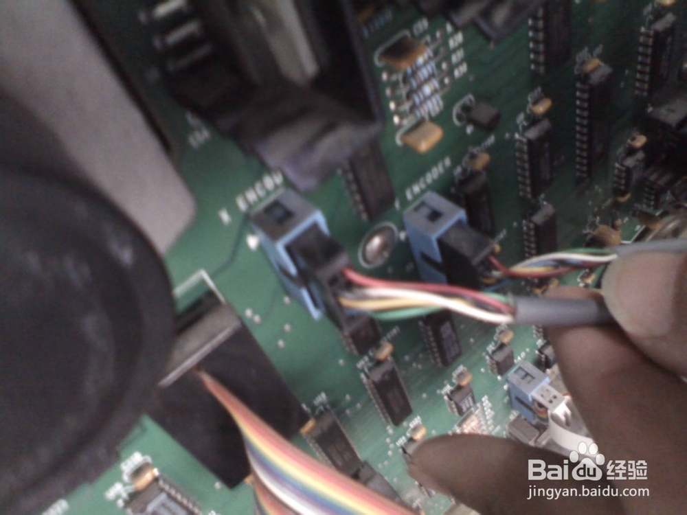 制备仪器自动进样器坏了报警怎么办？