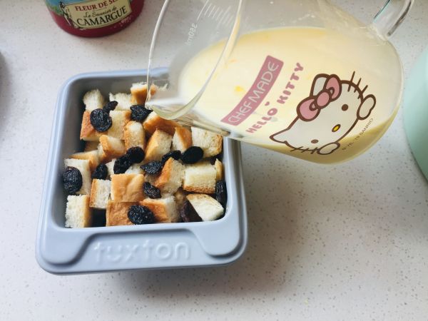 葡萄干面包布丁