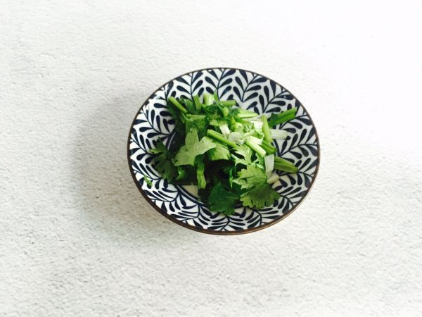 虫草花拌金针菇