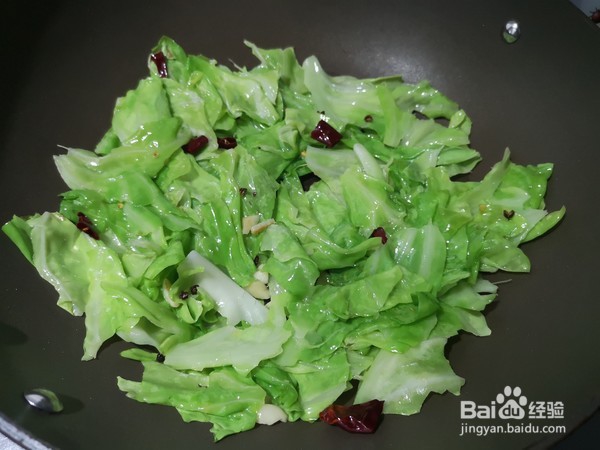 手撕包菜的做法