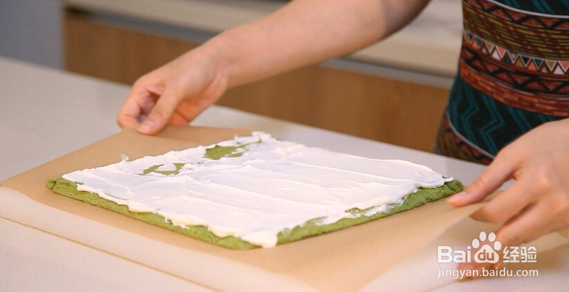 抹茶戚风蛋糕卷的做法