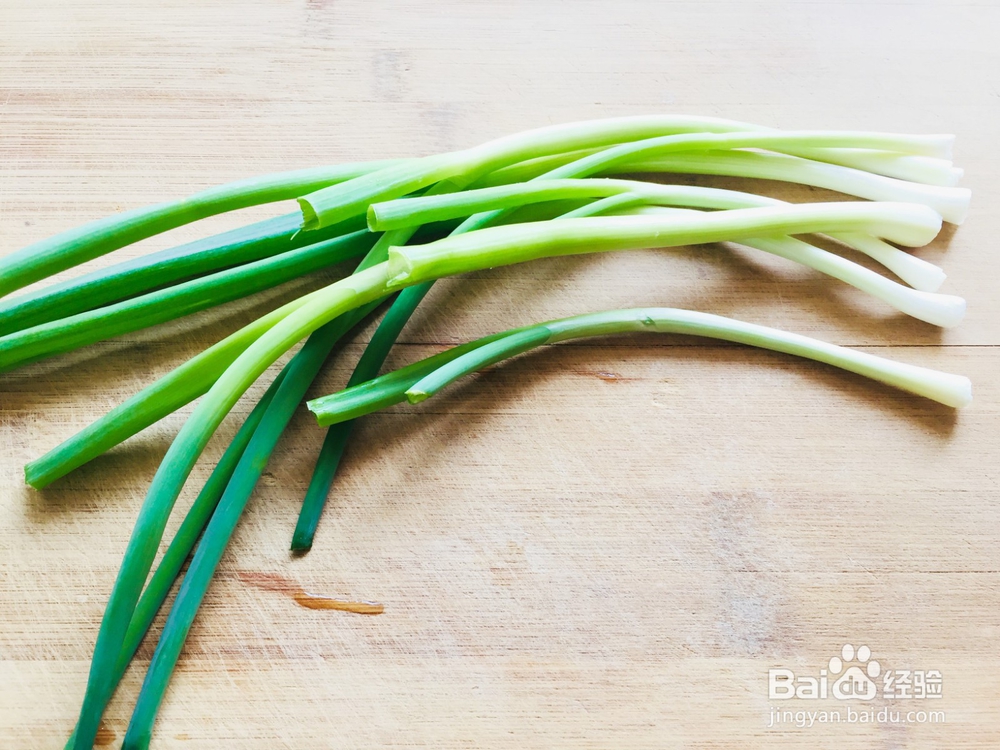 菜香葱炒鸡蛋怎么做？2种食材分分钟搞定