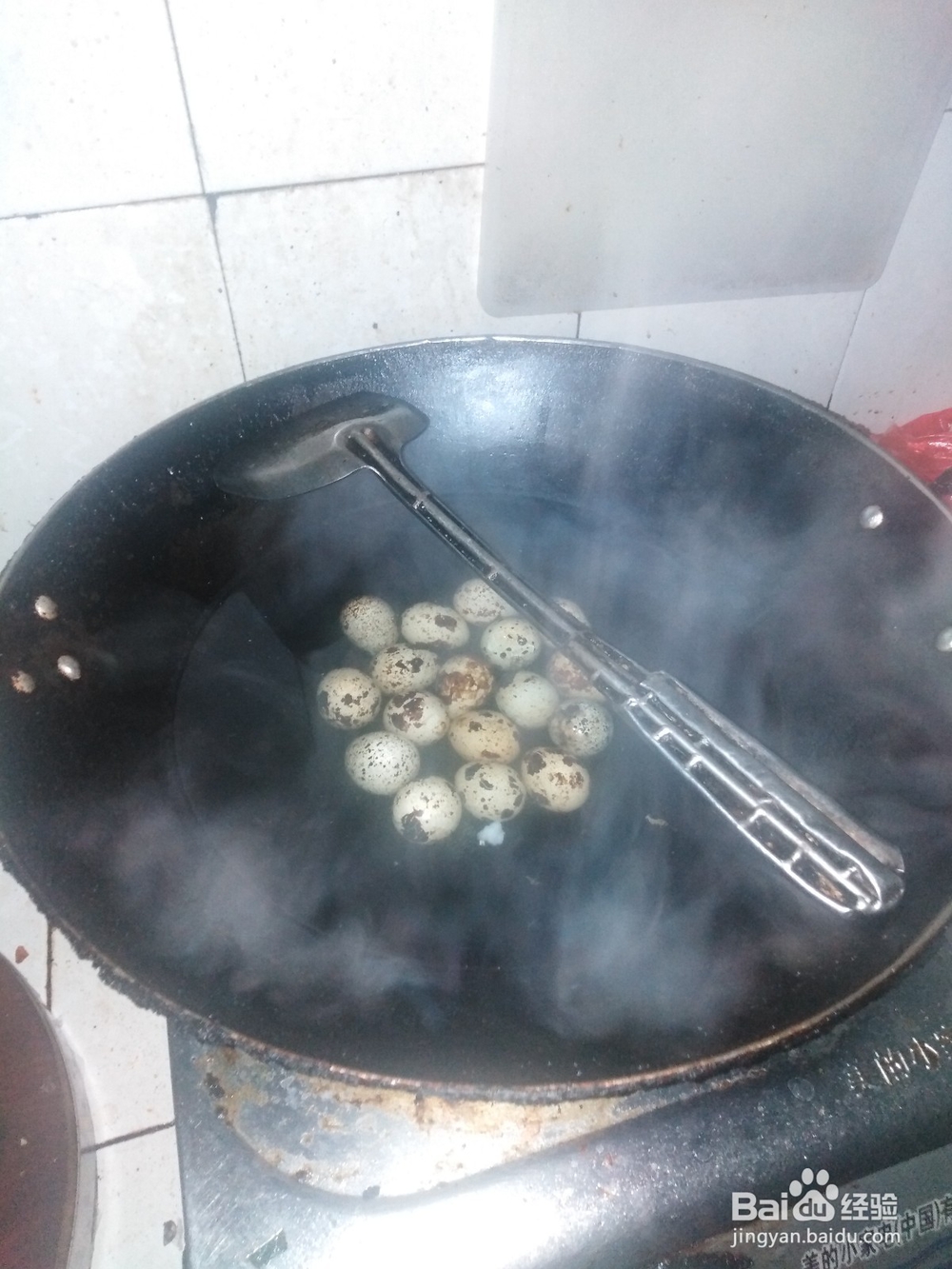 鹌鹑蛋如何炒虾皮？