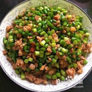 超下饭的蒜苔肉末