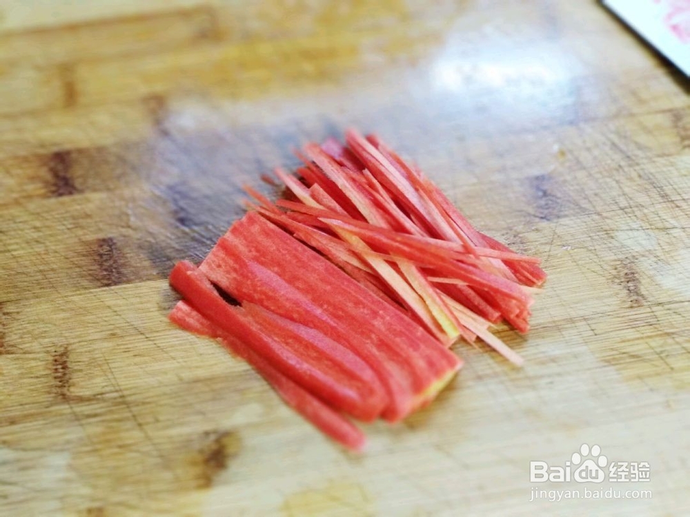 绿鬓红颜炒豆皮的做法