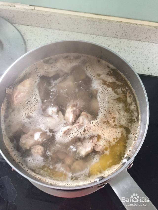 香菇鸡肉蔬菜粥的做法