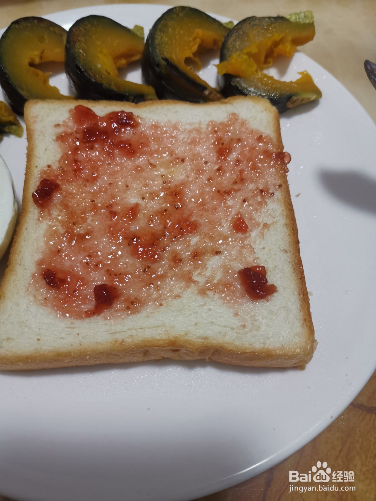 煎蛋火腿三明治