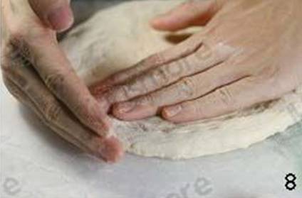 怎样在家中自制美味的金枪鱼火腿pizza