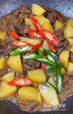 如何做在家做土豆炖牛肉？