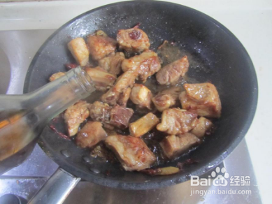 干豆角怎么烧出美味排骨