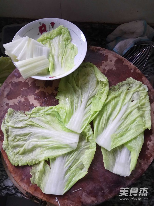 白菜鸡肉包的做法