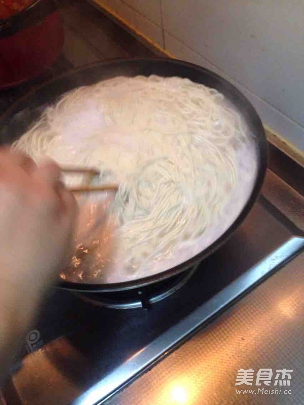 番茄牛腩乌冬面