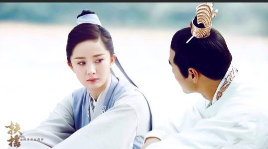 扶摇中小时候战北野给他妈妈梳头是唱的歌是什么