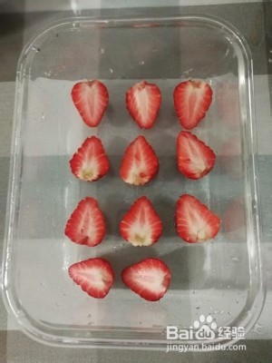 夏天的味道:草莓芒果布丁