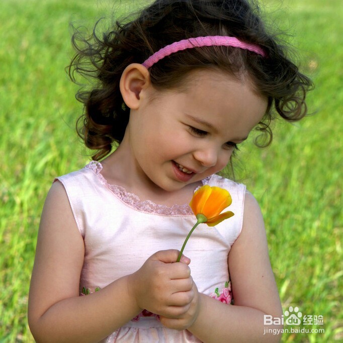 如何培养小女孩
