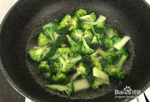 肉丝炒鲜鱿西兰花是怎么做的？家常教程