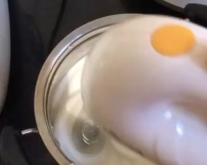 松软的电饭煲蛋糕的做法