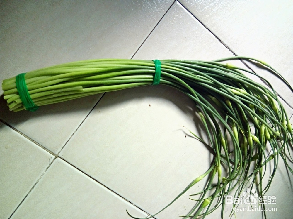 速炒蒜苔的方法