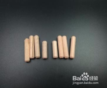 木榫与桌面板如何连接