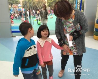 教给孩子哪些安全小知识？