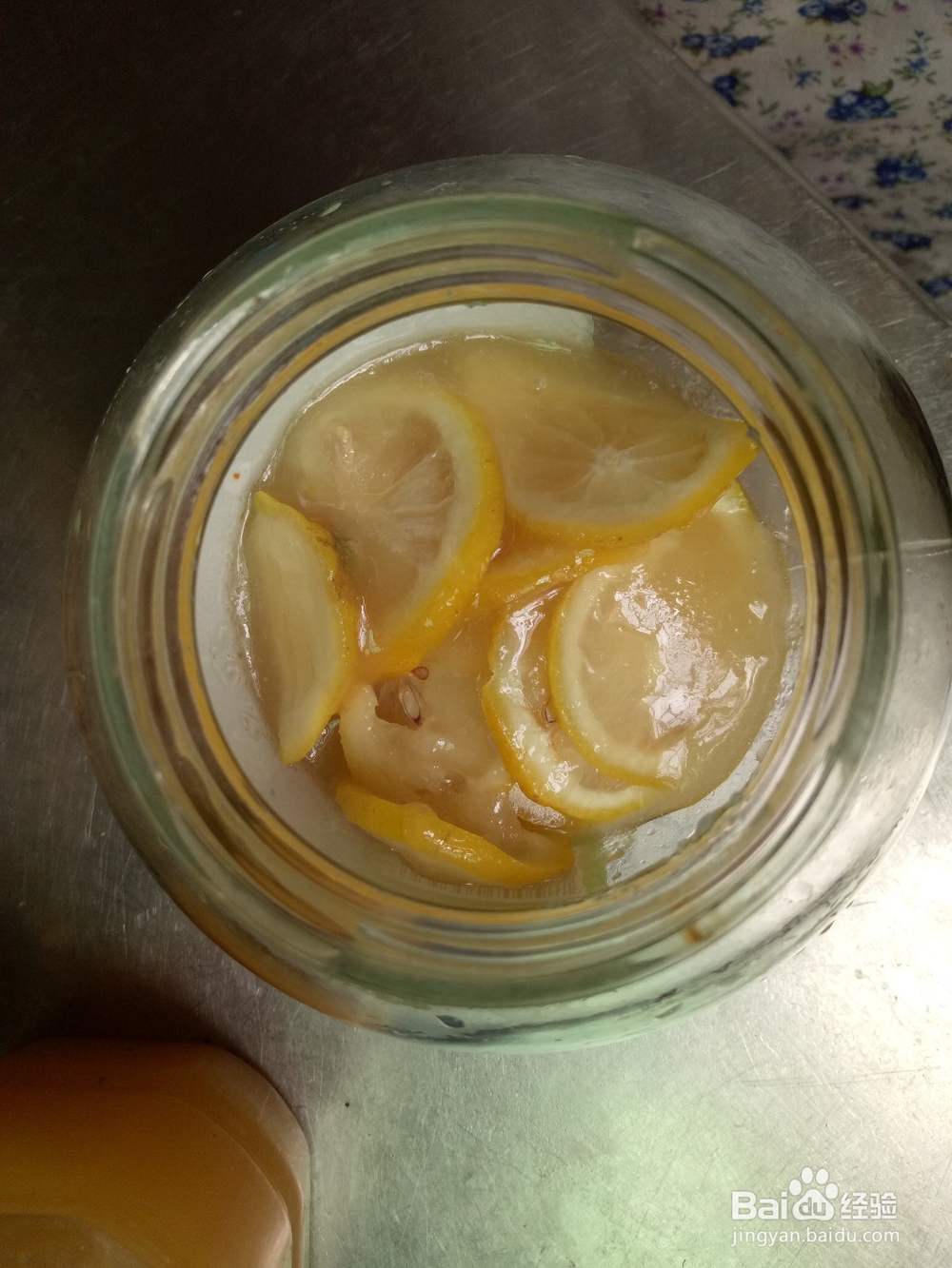 新鲜蜂蜜柠檬片