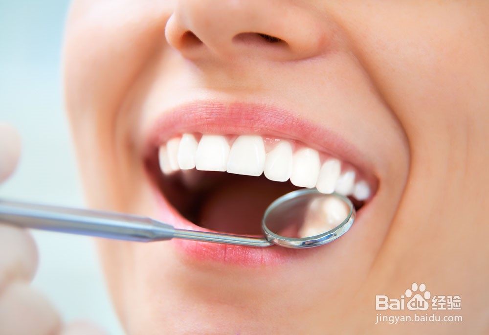 口腔溃疡要怎么处理？