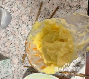 简单易做的小泡芙的做法
