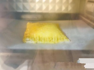 蓝莓奶酪爆浆吐司怎么做?