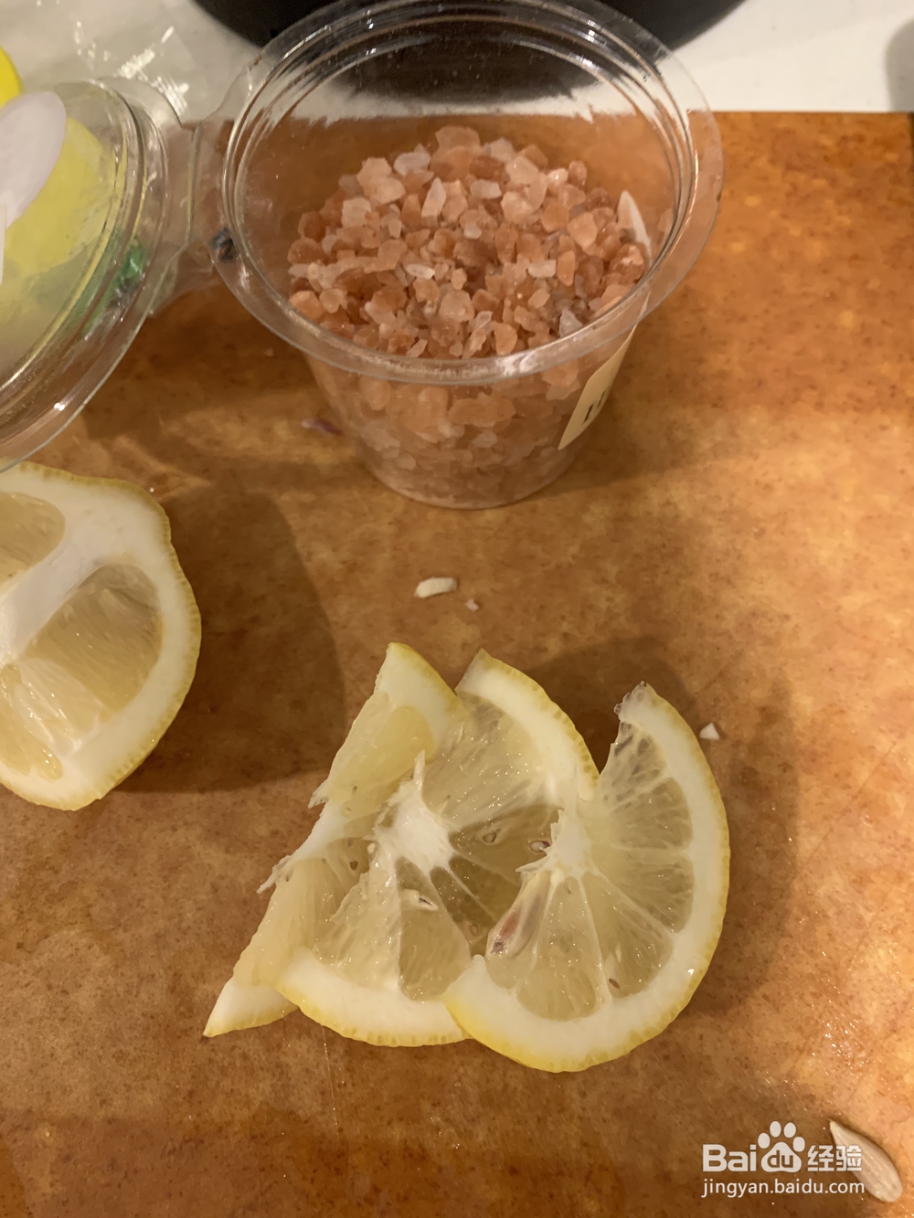 百吃不厌的白葡萄酒煮青口