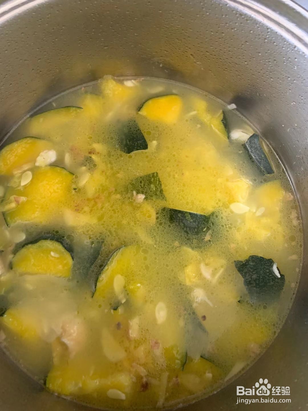 极味家常菜：煮瓜汤