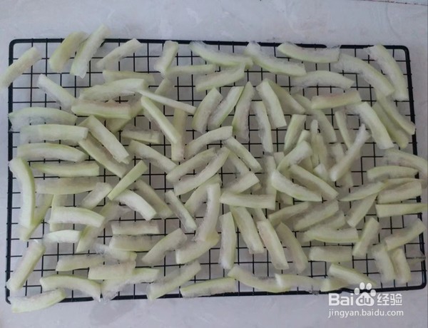 如何做出好吃美味爽口的香辣凉拌西瓜皮