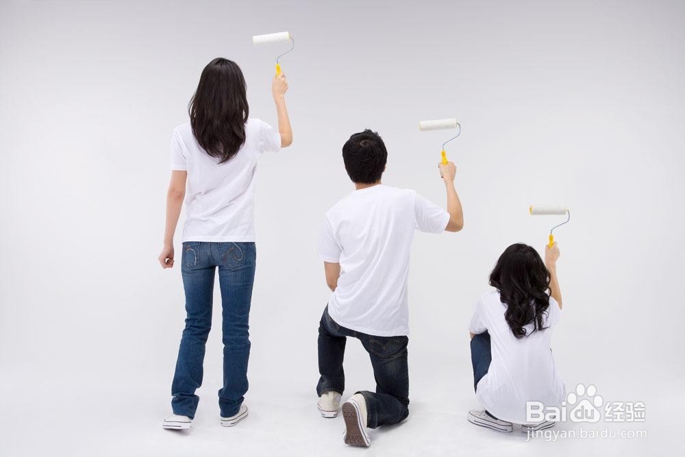 墙面装修刷漆还是贴墙纸?两点告诉你如何选择