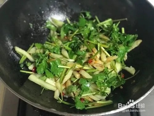 香菜炒土豆条