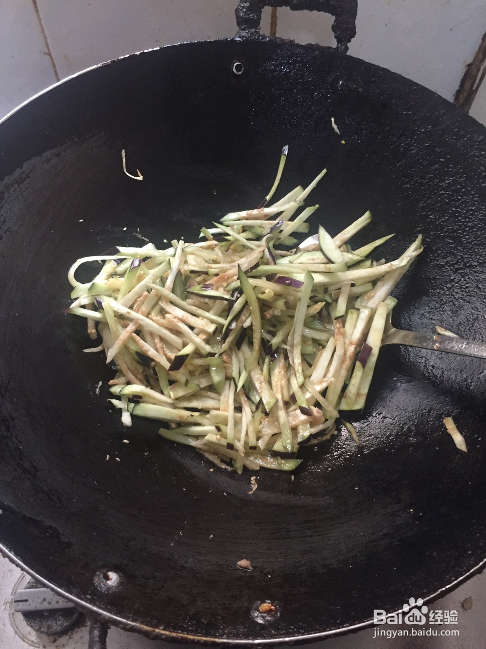 怎样做茄子青椒丝好吃