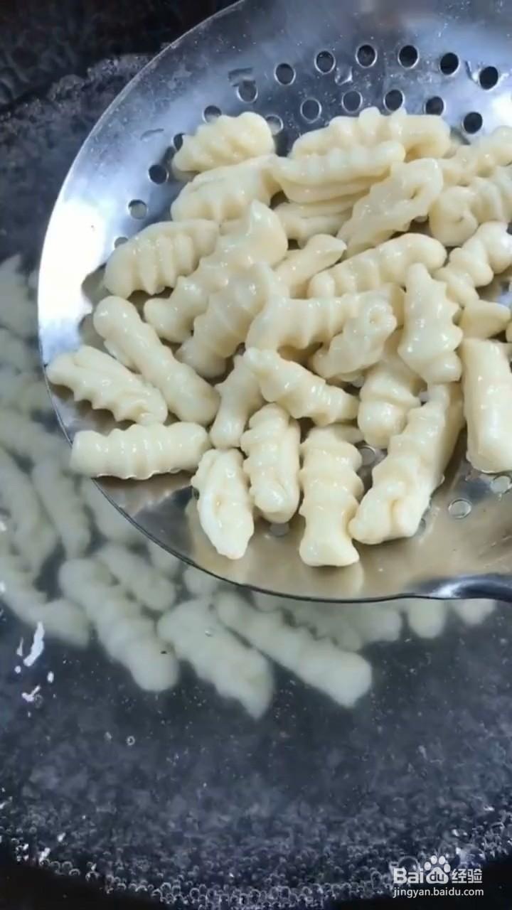 如何制作螺丝面