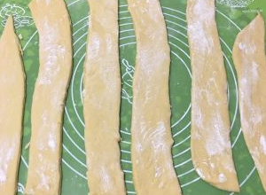 香甜可口蔓越梅沙琪玛的做法