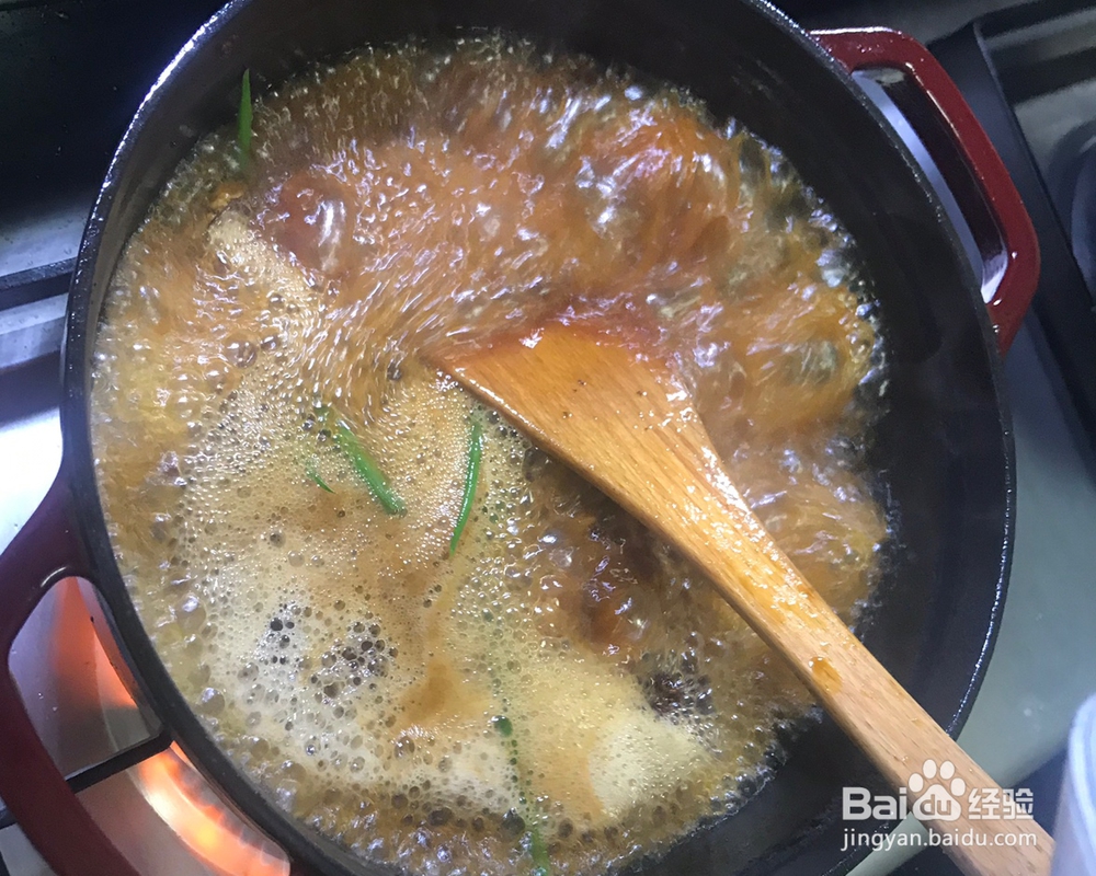 一个人做油豆腐红烧肉